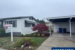 5422 Portland Rd NE, Salem, OR 97305 - Photo 5