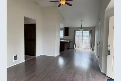 130 Lyon Pl SE, Albany, OR 97322 - Photo 3