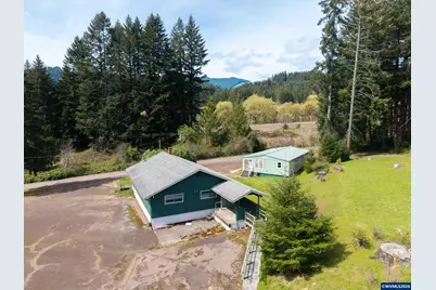 18591 Alsea Hwy, Alsea, OR 97324 - Photo 33