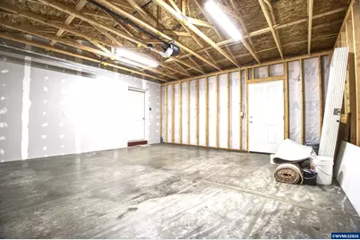 365 Mountain View Rd, Sweet Home, OR 97386 - Photo 37