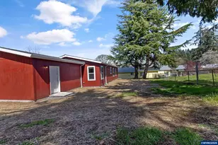 365 Mountain View Rd, Sweet Home, OR 97386 - Photo 35