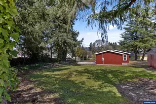 365 Mountain View Rd, Sweet Home, OR 97386 - Photo 43