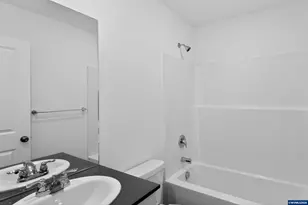 1367 Nolan Ave SE, Albany, OR 97322 - Photo 31