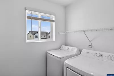 1367 Nolan Av SE, Albany, OR 97322 - Photo 33