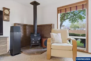 4576 Goldenrod Ave NE, Salem, OR 97305 - Photo 9