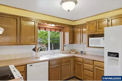 4576 Goldenrod Av NE, Salem, OR 97305 - Photo 15