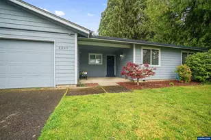 2247 Greentree Dr NE, Salem, OR 97305 - Photo 3