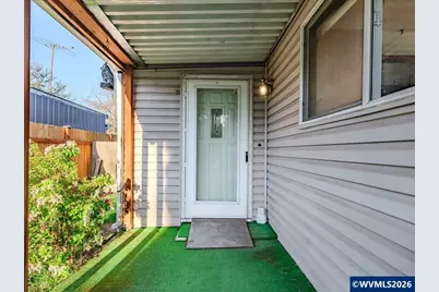 2163 47th Ct NE, Salem, OR 97305 - Photo 5