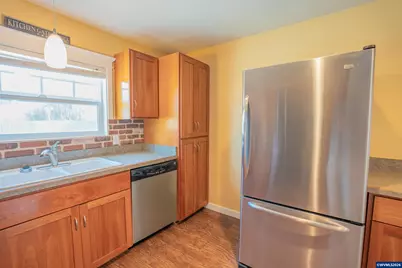355 Central Av, Lebanon, OR 97355 - Photo 7