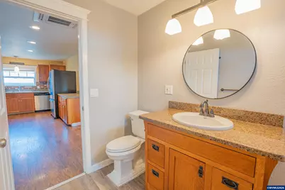 355 Central Av, Lebanon, OR 97355 - Photo 19