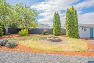 355 Central Ave, Lebanon, OR 97355 - Photo 25