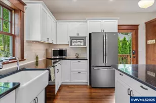 395 N Sheridan St, Mount Angel, OR 97362 - Photo 21