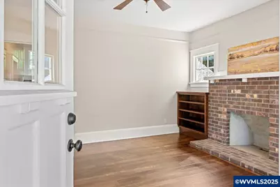 395 N Sheridan St, Mount Angel, OR 97362 - Photo 9