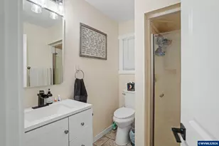 39142 Morningstar Rd NE, Albany, OR 97321 - Photo 15