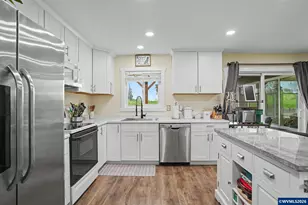 39142 Morningstar Rd NE, Albany, OR 97321 - Photo 7