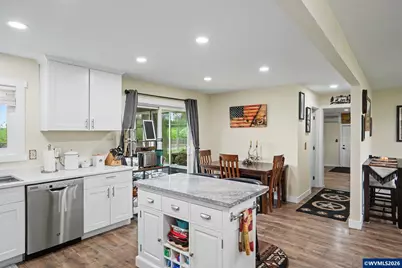 39142 Morningstar Rd NE, Albany, OR 97321 - Photo 11