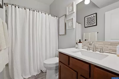 2319 N Roger Smith Dr, Newberg, OR 97132 - Photo 29