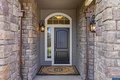 2319 N Roger Smith Dr, Newberg, OR 97132 - Photo 3