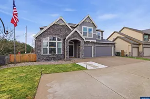 2319 N Roger Smith Dr, Newberg, OR 97132 - Photo 1