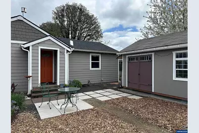 345 S 19th St, Philomath, OR 97370 - Photo 1