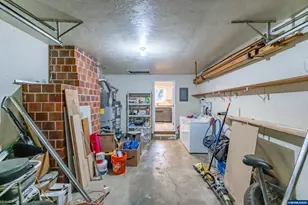 634 NW East Thornton Lake Dr, Albany, OR 97321 - Photo 21