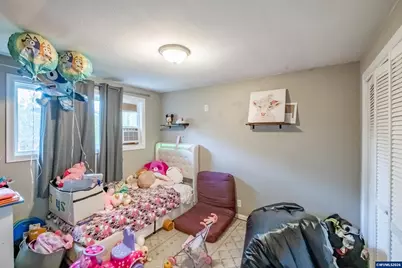 634 NW E Thornton Lake Dr, Albany, OR 97321 - Photo 33