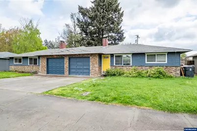 634 NW E Thornton Lake Dr, Albany, OR 97321 - Photo 1