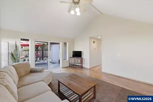 3221 NE Siuslaw Ave, Albany, OR 97321 - Photo 13