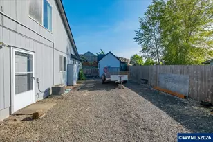 3221 NE Siuslaw Ave, Albany, OR 97321 - Photo 37