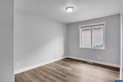 1395 West Meadows Dr NW, Salem, OR 97304 - Photo 21