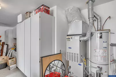 1395 West Meadows Dr NW, Salem, OR 97304 - Photo 29