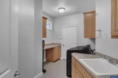 1395 West Meadows Dr NW, Salem, OR 97304 - Photo 19