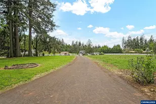 8732 Wildlife Ln SE, Salem, OR 97317 - Photo 47