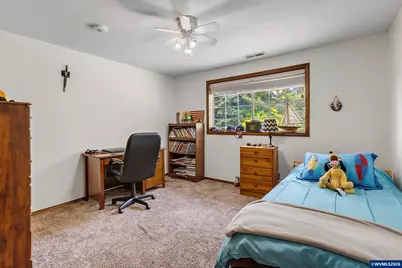 5935 Smoketree Dr SE, Salem, OR 97306 - Photo 21