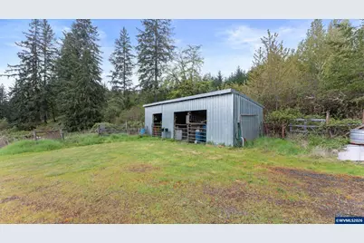 33150 Mount Pleasant Rd, Lebanon, OR 97355 - Photo 5