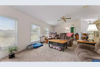 33150 Mount Pleasant Rd, Lebanon, OR 97355 - Photo 9