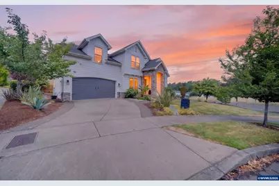 1750 SW Pinehurst Pl, Corvallis, OR 97333 - Photo 3