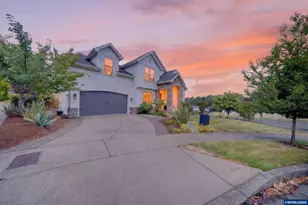 1750 SW Pinehurst Pl, Corvallis, OR 97333 - Photo 3