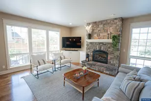 1750 SW Pinehurst Pl, Corvallis, OR 97333 - Photo 9