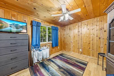 542 NW Douglas St, Dallas, OR 97338 - Photo 19