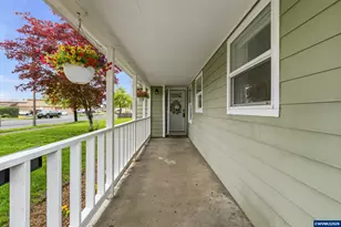 711 Fulton St SE, Albany, OR 97322 - Photo 3