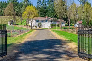 25357 High Pass Rd, Junction City, OR 97448 - Photo 7