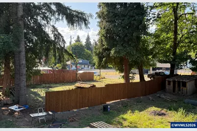 21958 Emma St, Mehama, OR 97358 - Photo 7