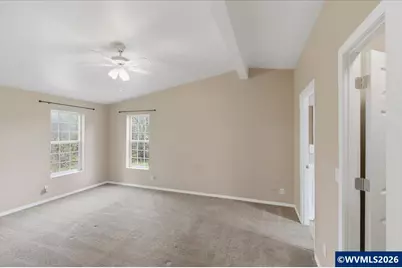 905 Mountain View Rd, Sweet Home, OR 97386 - Photo 15