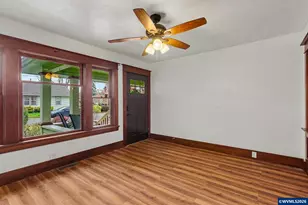 301 Orchard St, Silverton, OR 97381 - Photo 9