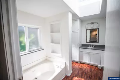 10693 Southview Lp SE, Jefferson, OR 97352 - Photo 13