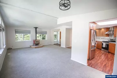 10693 Southview Lp SE, Jefferson, OR 97352 - Photo 3