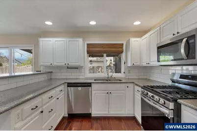 7792 St. Charles St NE, Keizer, OR 97303 - Photo 17
