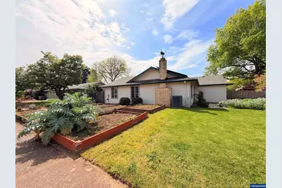 2427 NW Wayland St, Corvallis, OR 97330 - Photo 3