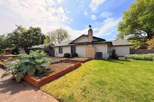 2427 NW Wayland St, Corvallis, OR 97330 - Photo 3